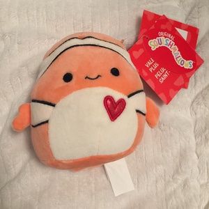 New Squishmallows Ricky the Clown Fish 5" Valentine's Day Plush